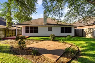3135 Stratford Bend Dr, Sugar Land, TX 77498 - Photo 31