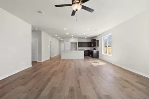 3021 Pampaneria Dr, Conroe, TX 77301 - Photo 7