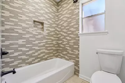 7114 Bayou Forest Drive, Houston, TX 77088 - Photo 15