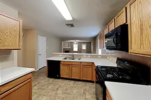 21723 Denali Range Ct, Katy, TX 77449 - Photo 3