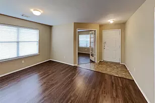 21723 Denali Range Ct, Katy, TX 77449 - Photo 9