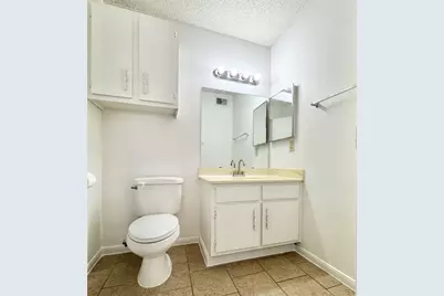 1516 Bay Area Blvd Boulevard #U2, Houston, TX 77058 - Photo 11