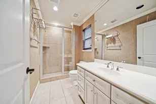 2024 Vermont St, Houston, TX 77019 - Photo 29