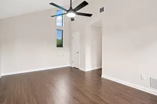 9915 Baronshire Round, Houston, TX 77070 - Photo 33