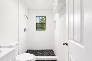 9915 Baronshire Round, Houston, TX 77070 - Photo 35