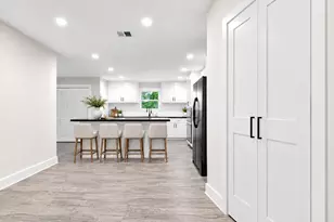 9915 Baronshire Round, Houston, TX 77070 - Photo 7