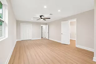 9915 Baronshire Round, Houston, TX 77070 - Photo 15