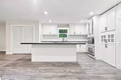 9915 Baronshire Round, Houston, TX 77070 - Photo 5