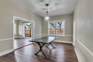 414 N Ave C St, Humble, TX 77338 - Photo 11