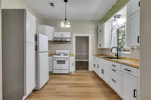 414 N Ave C St, Humble, TX 77338 - Photo 17