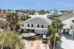 1435 Tiki Dr, Tiki Island, TX 77554 - Photo 11