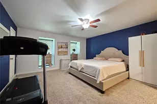 1806 Saxony Ln, Nassau Bay, TX 77058 - Photo 17