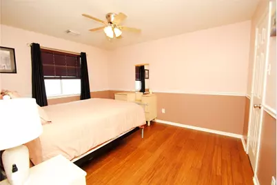9723 Therrell Drive, Houston, TX 77064 - Photo 25