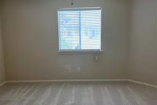 902 Brandy St, Stafford, TX 77477 - Photo 13
