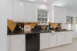 1508 Red Bud Ct, Pearland, TX 77581 - Photo 19