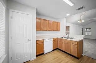 15823 Aldridge Creek Ct, Cypress, TX 77429 - Photo 9