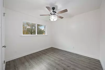 19006 Lakeshire Street, Humble, TX 77346 - Photo 15