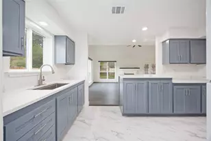 19006 Lakeshire St, Humble, TX 77346 - Photo 7