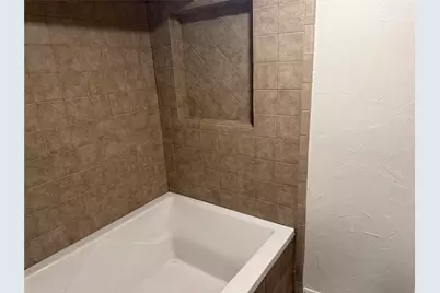 1309 Velma Street, Deer Park, TX 77536 - Photo 11