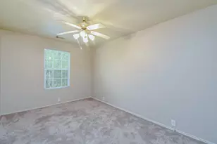 29711 Valley Center Dr, Spring, TX 77386 - Photo 15