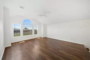 3122 Glencullen Ln, Pearland, TX 77584 - Photo 7