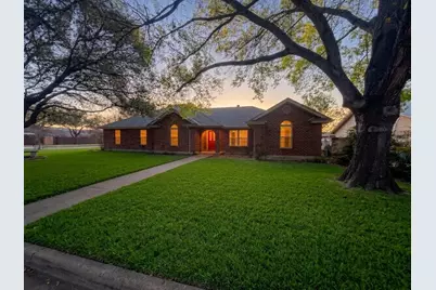 1634 Sunnybrook Drive, New Braunfels, TX 78130 - Photo 3