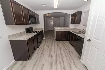 3424 Cannon Court, Conroe, TX 77301 - Photo 3