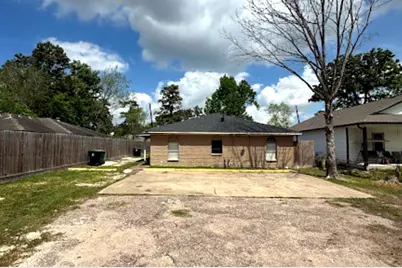 9325 Kentshire Dr #B, Houston, TX 77078 - Photo 9