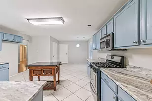 17031 Lighthouse View Dr, Friendswood, TX 77546 - Photo 21