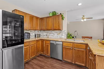 21618 Nottinghill Drive, Spring, TX 77388 - Photo 11