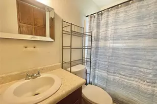 63 Ivy Ct, Jones Creek, TX 77541 - Photo 19