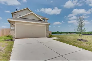 11020 N Lake Mist Ln, Willis, TX 77318 - Photo 3