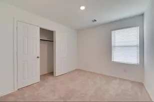 11020 N Lake Mist Ln, Willis, TX 77318 - Photo 9