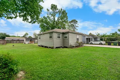1005 Majestic Street, Houston, TX 77020 - Photo 5