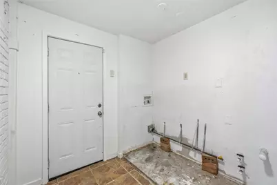 435 Rolling Wood Road, Baytown, TX 77520 - Photo 25