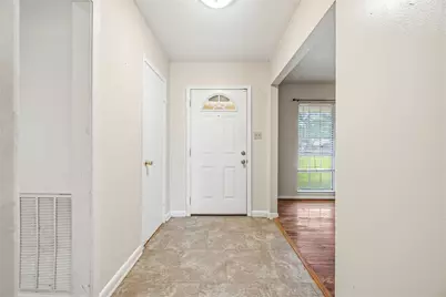 435 Rolling Wood Road, Baytown, TX 77520 - Photo 5