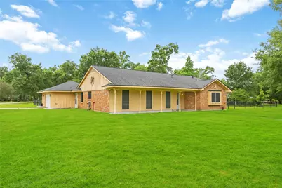 435 Rolling Wood Road, Baytown, TX 77520 - Photo 3
