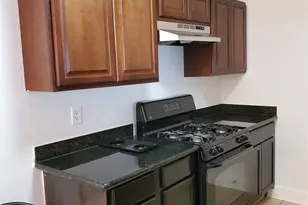 5319 Cherie Crest Ct, Houston, TX 77088 - Photo 9