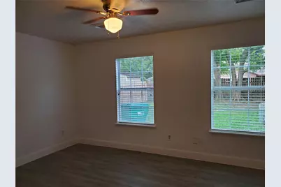5319 Cherie Crest Court, Houston, TX 77088 - Photo 15