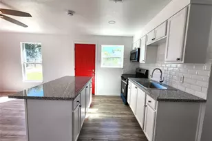 2706 Berry St, Houston, TX 77004 - Photo 3