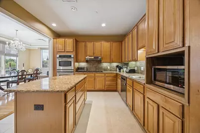 511 S Post Oak Lane #3D, Houston, TX 77056 - Photo 7