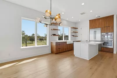 2002 Cove Park Drive, Kemah, TX 77565 - Photo 13