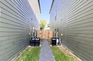 4317 Plaag St, Houston, TX 77016 - Photo 45