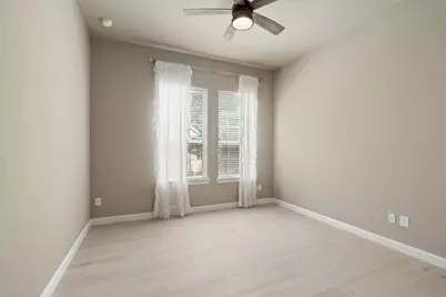 6318 Wolf Run Drive, Katy, TX 77493 - Photo 17