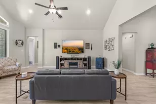 5821 Lavaca Ln, Manvel, TX 77578 - Photo 9
