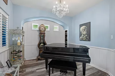 18 Cloud Bank Place, The Woodlands, TX 77382 - Photo 9