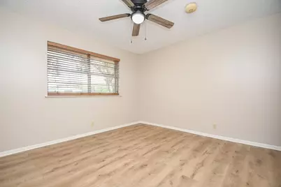 407 Becky Street, El Campo, TX 77437 - Photo 11