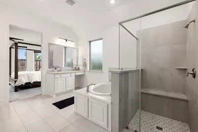 11806 Creekside Shore Circle, Cypress, TX 77433 - Photo 19