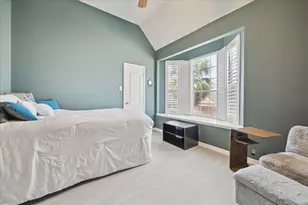 11215 Royce Palms Dr, Houston, TX 77042 - Photo 19