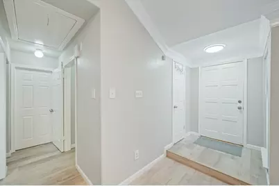 19419 Lake Hollow Lane, Houston, TX 77084 - Photo 5